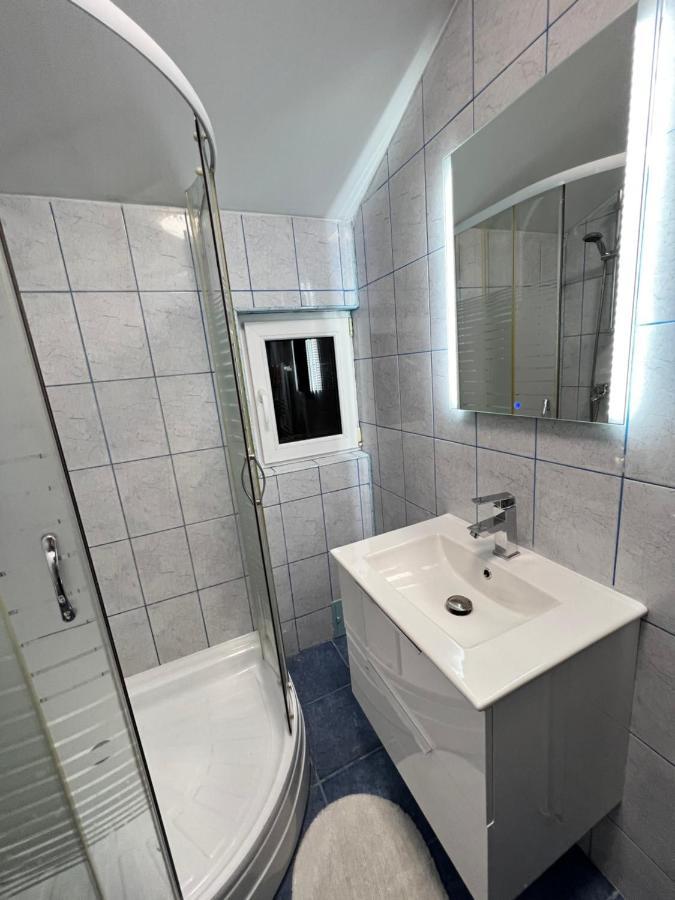 Ndl Downtown Apartment Cluj-Napoca Exterior photo